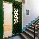 Garys Bright And Spacious Two Bedroom Flat Near Danube 아파트
